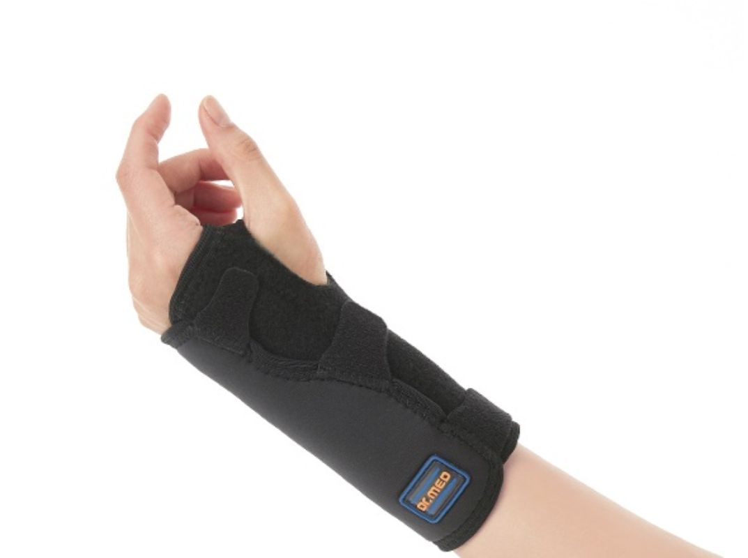 Dr. Med Reversible Wrist Palm Splint W055 Universal Size