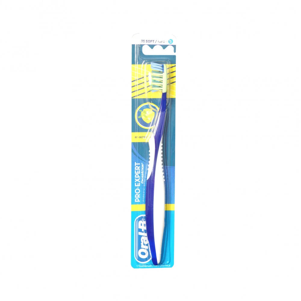 Oral B Pro-Expert Toothbrush Small 35 Soft