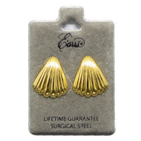 أقراط على شكل مخلب الدب