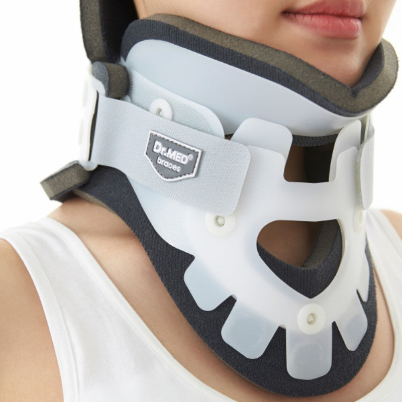 DR. MED ADJUSTABLE CERVICAL COLLAR 127 MEDIUM