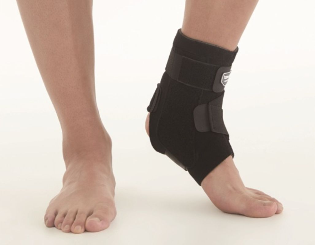 Dr. Med Cross Strap Ankle Support With Stays A002-1 Medium Left