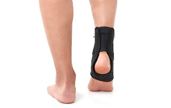Dr. Med Laced Ankle Stabilizer A026 Medium