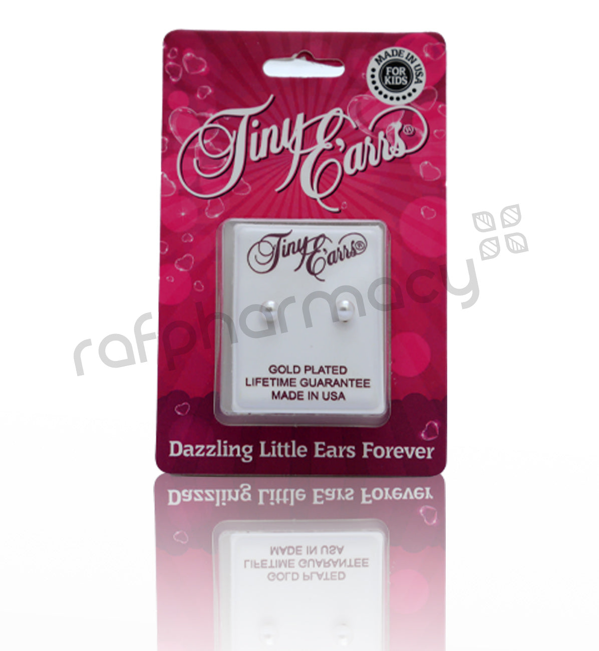 أقراط مرصعة باللؤلؤ