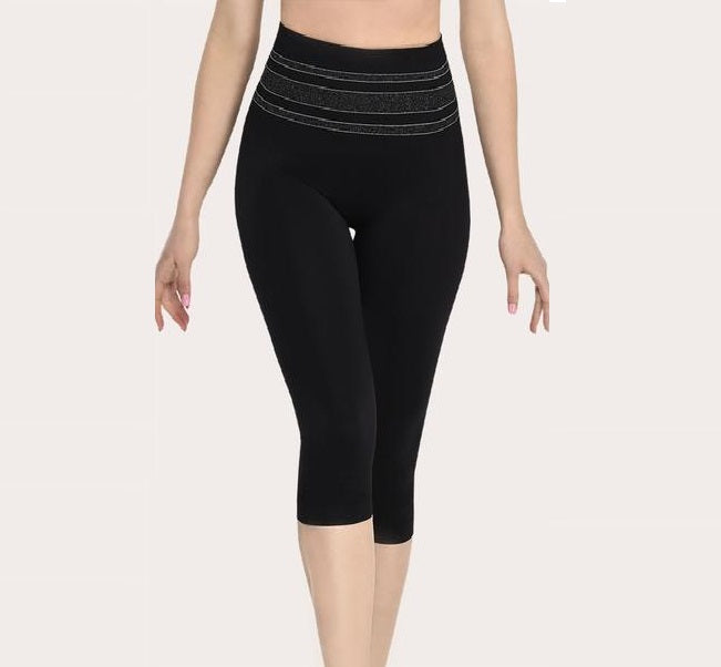 Sankom Patent Yoga Capri Leggings Black & Silver L And Xl